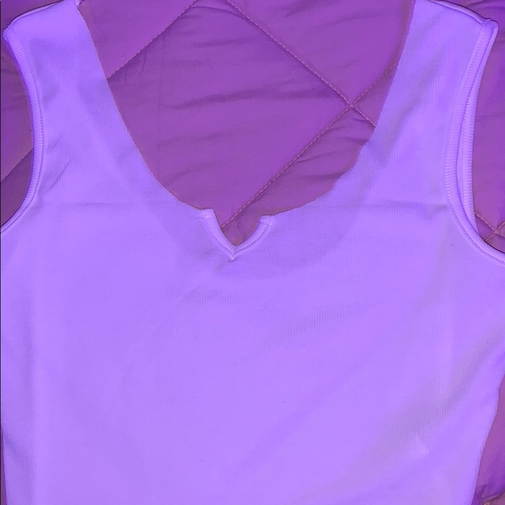 SHEIN CROPPED TOP
